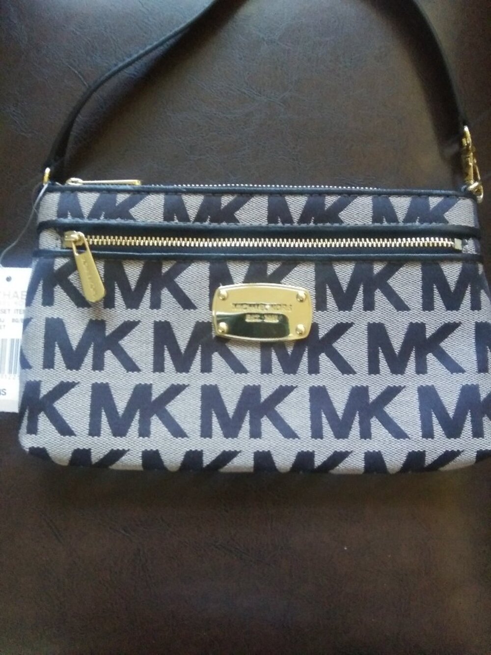 NWT Michael Kors Jet Set Large wristlet